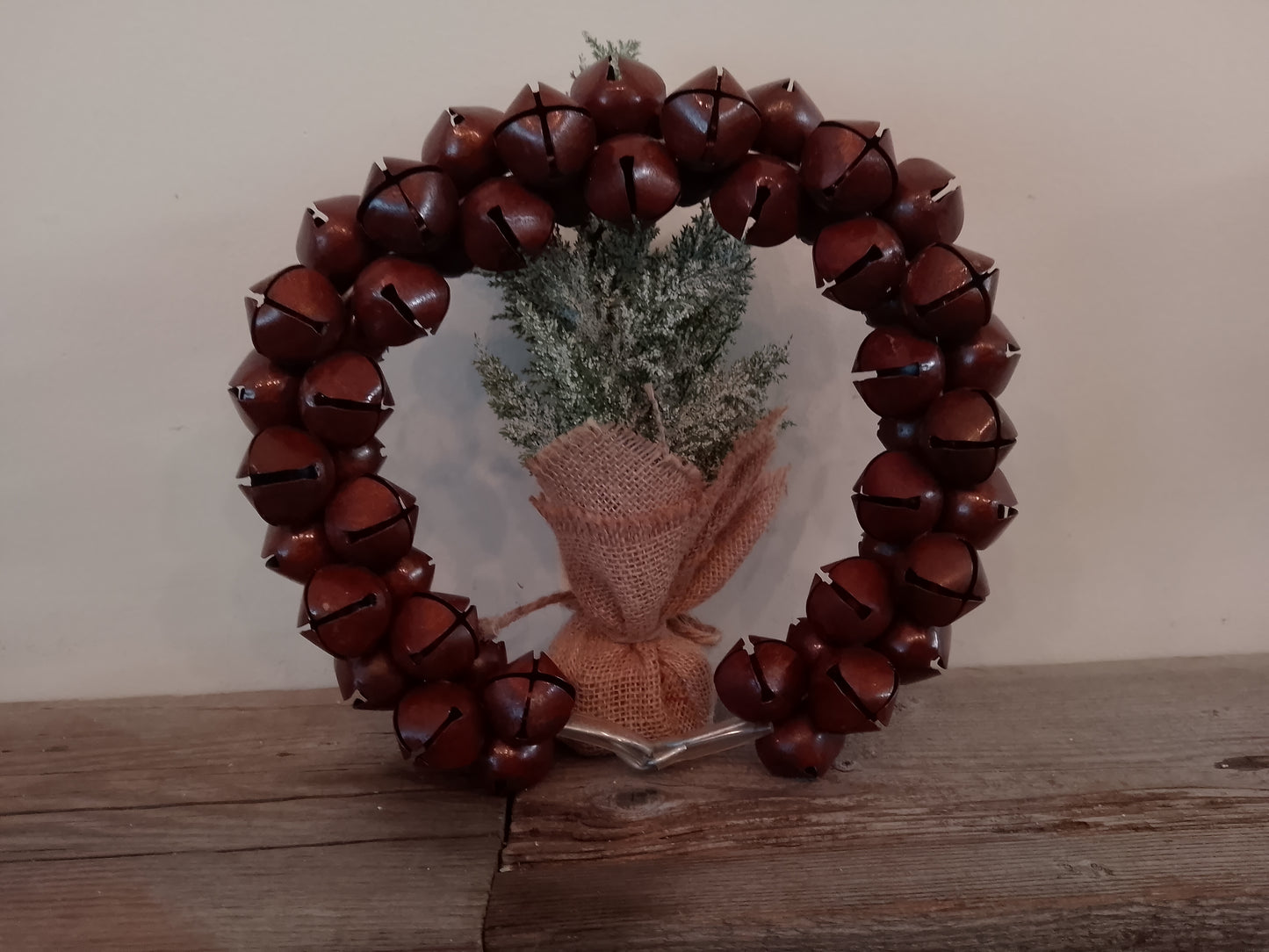 Wreath Brown Bells