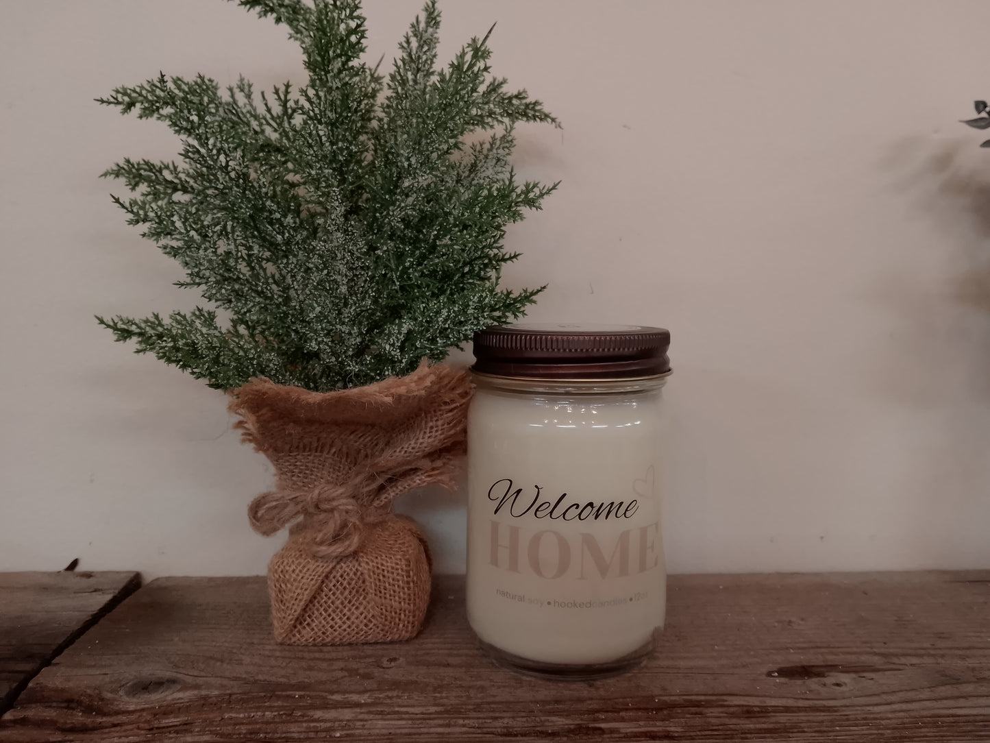 "Welcome home" 100% Natural Soy Candle