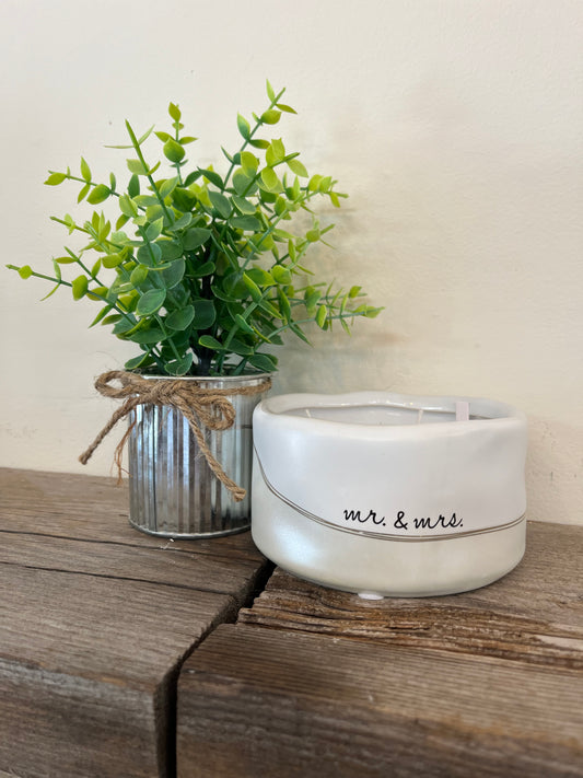 “Mr. & Mrs.” 100% Soy Wax Reveal Candle