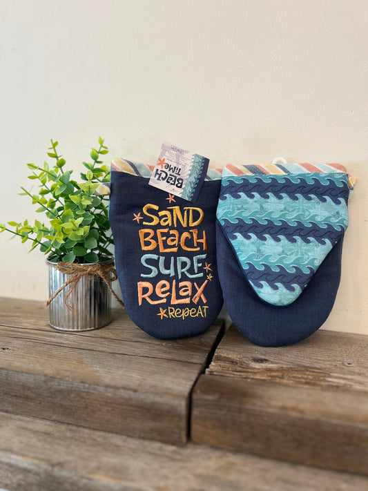 “Sand Beach Surf Relax” Grabber Oven Mitt