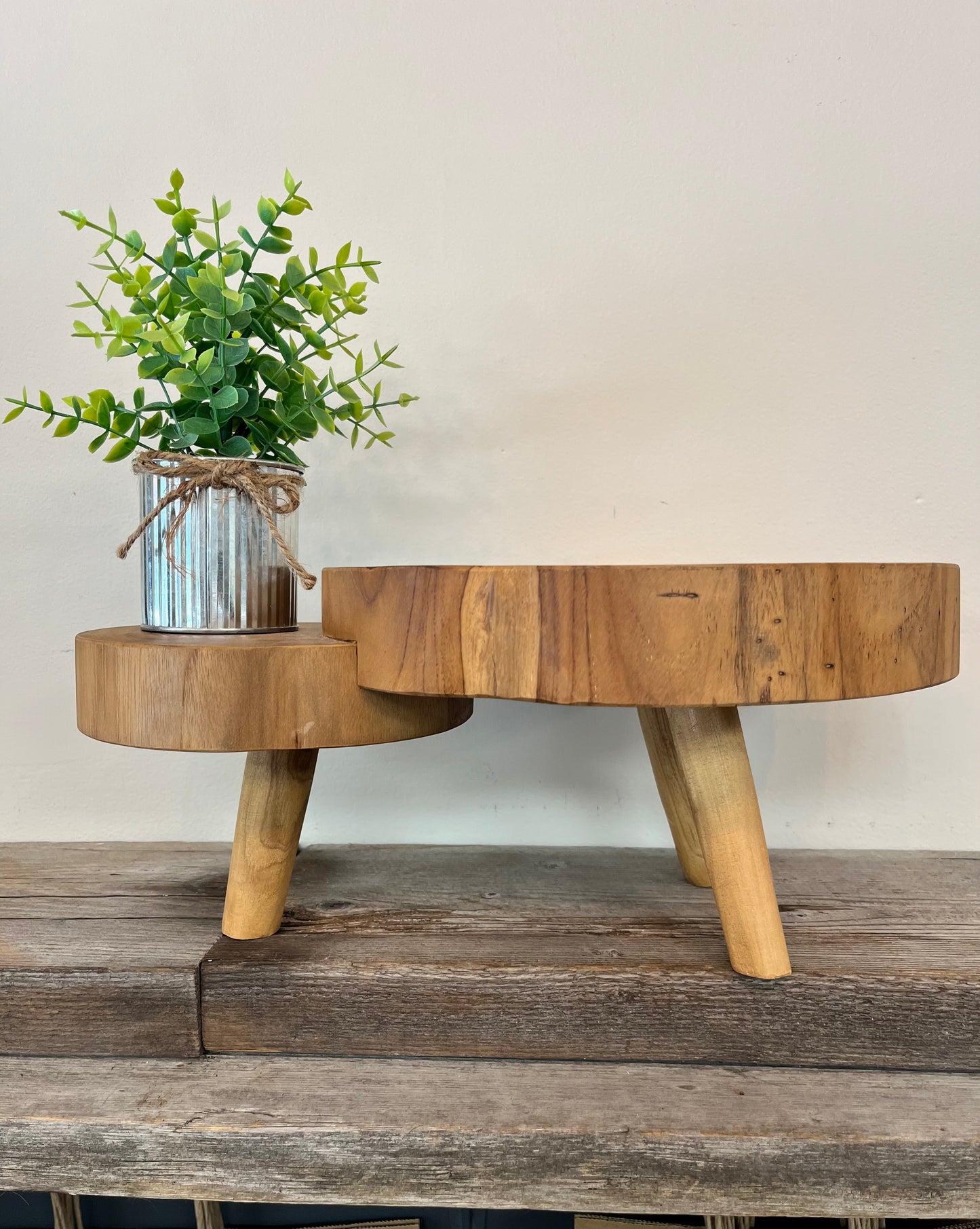 Wood Stand with legs