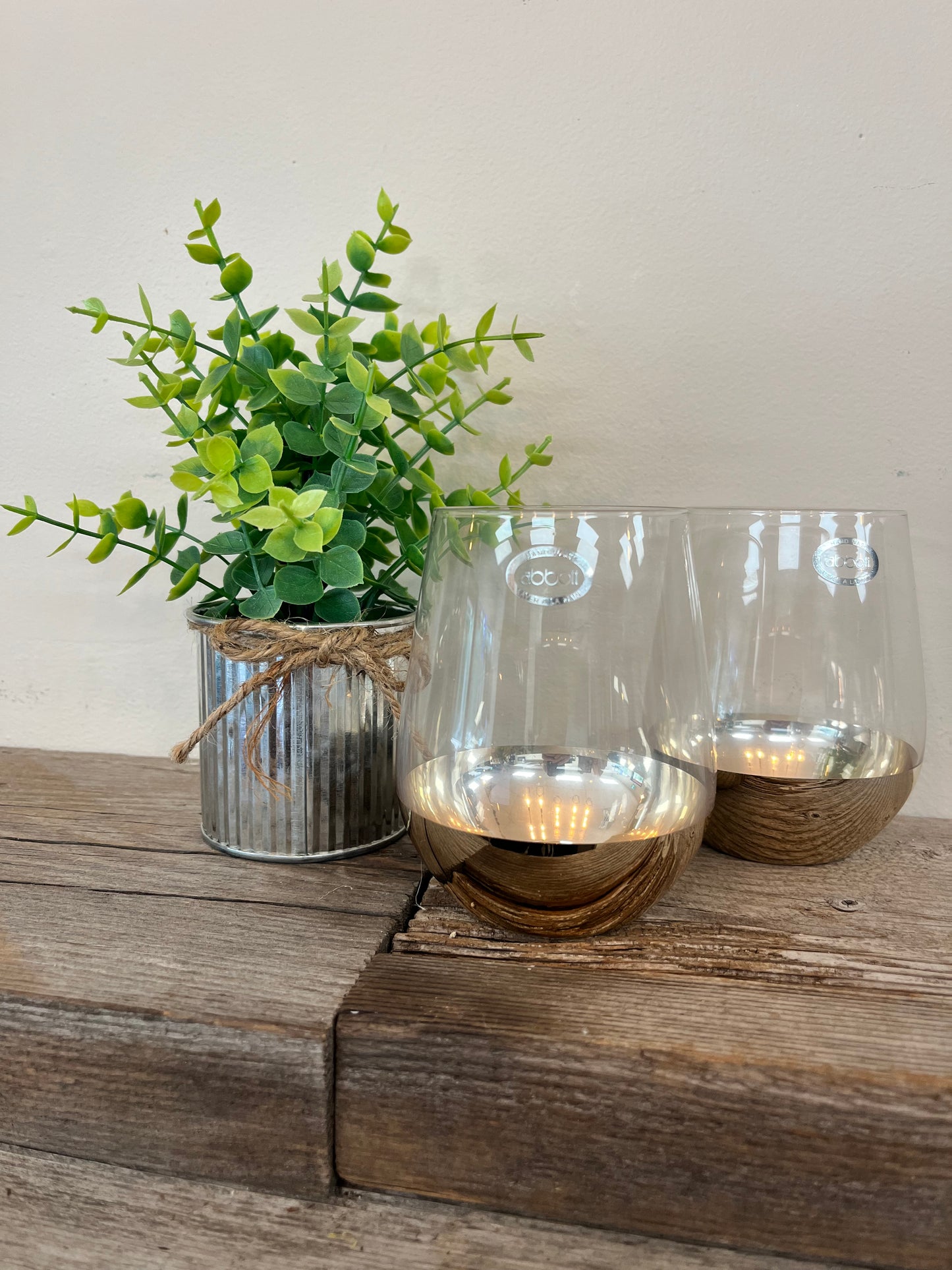 Wine Glasses-Gold Bottom