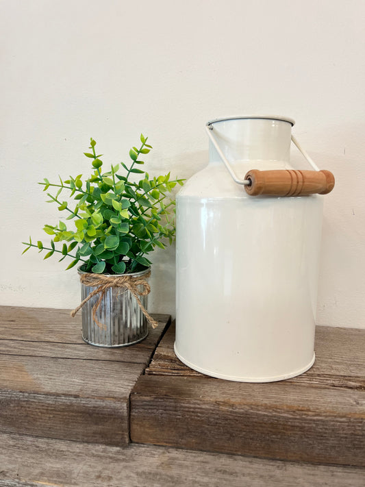 Cream Vase