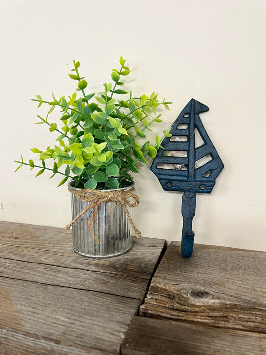 “Sailboat” Hook