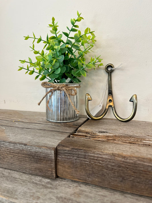 Gold Anchor Hook Polished