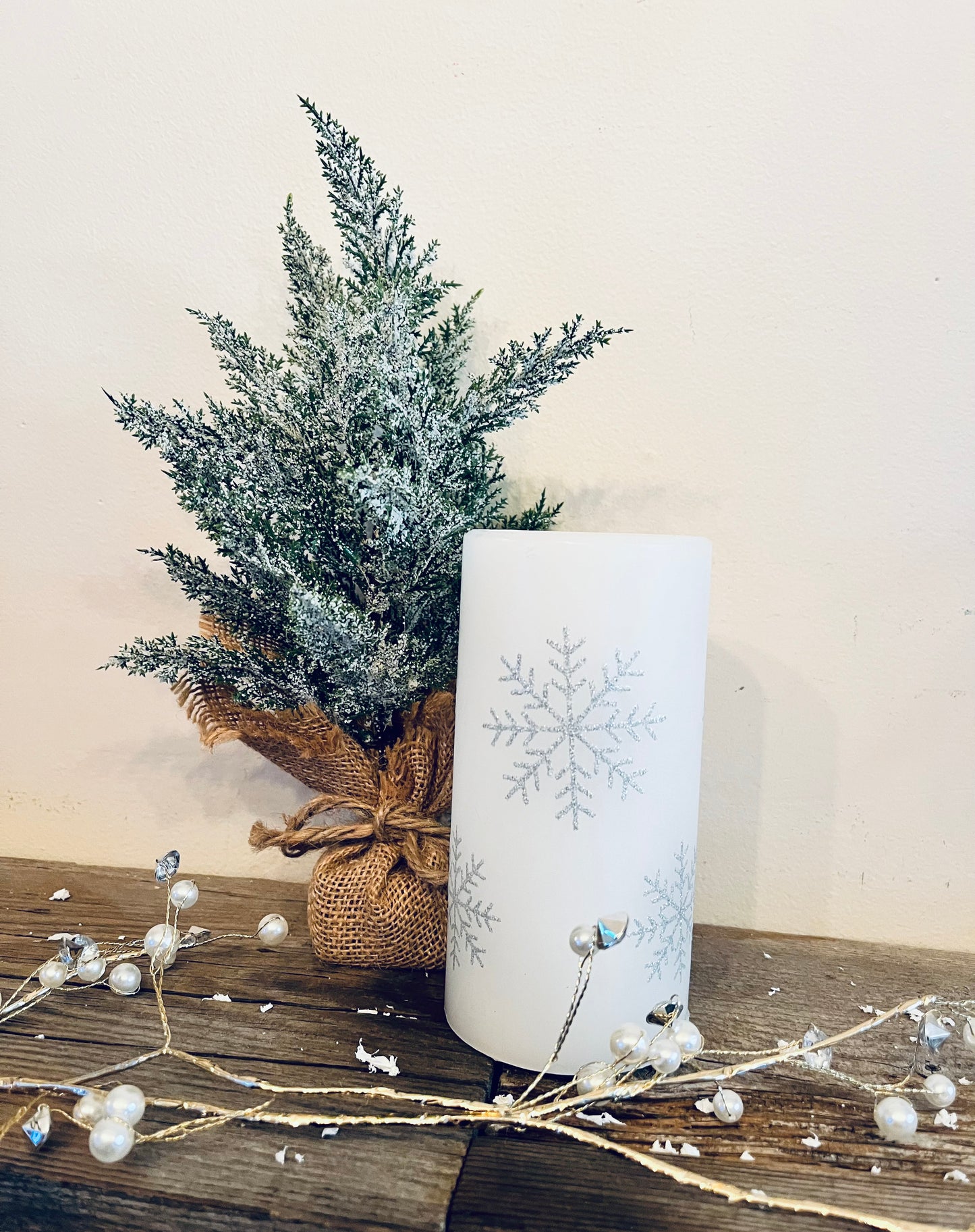 “Snowflake” LED Candle 6”