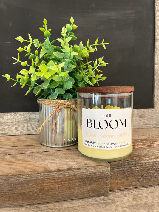 “In full Bloom” Candle