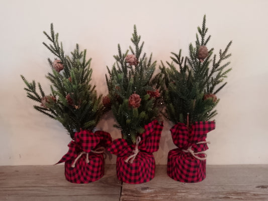 Small red and black plaid trees