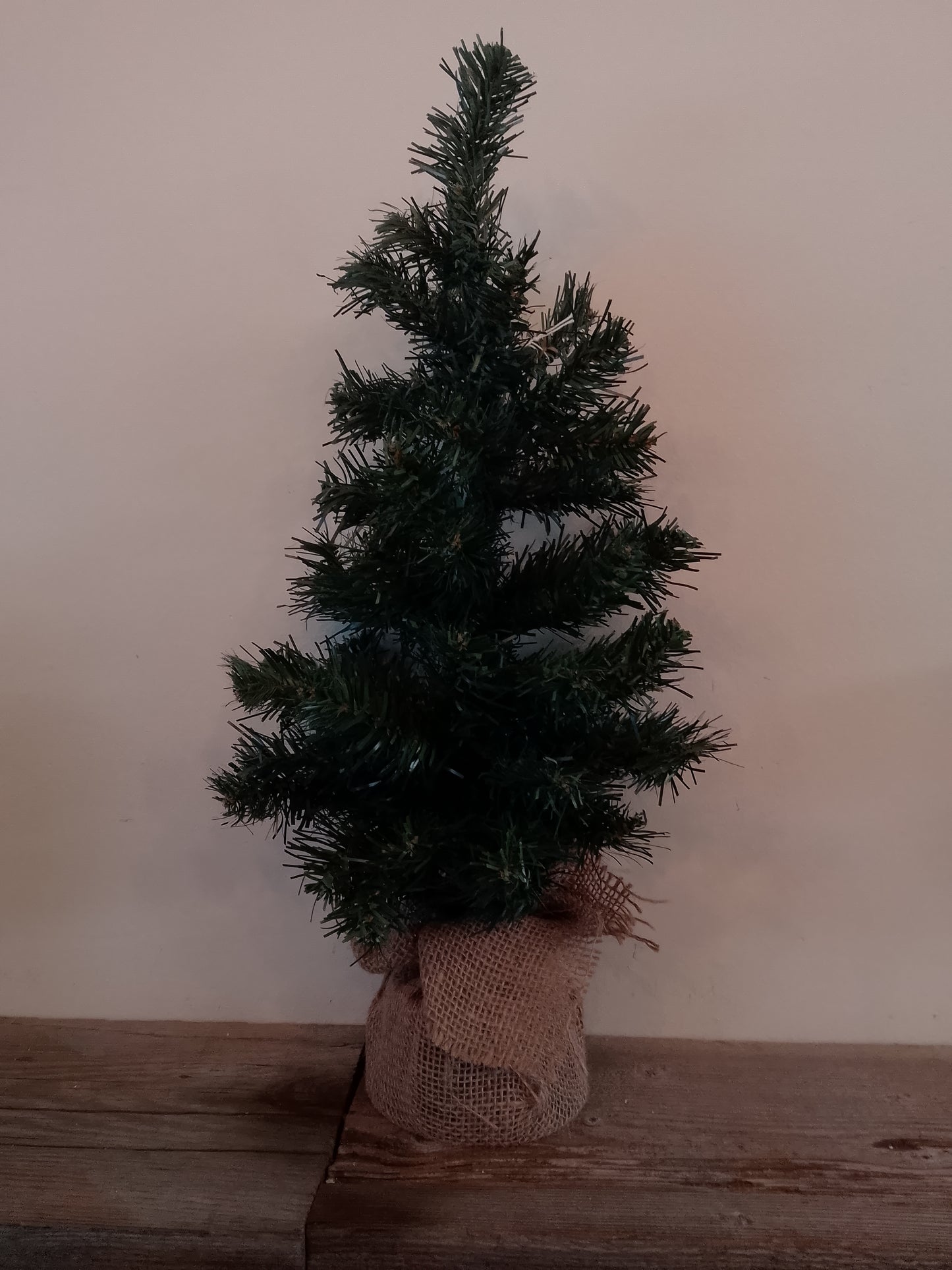 Burlap Green Christmas Tree