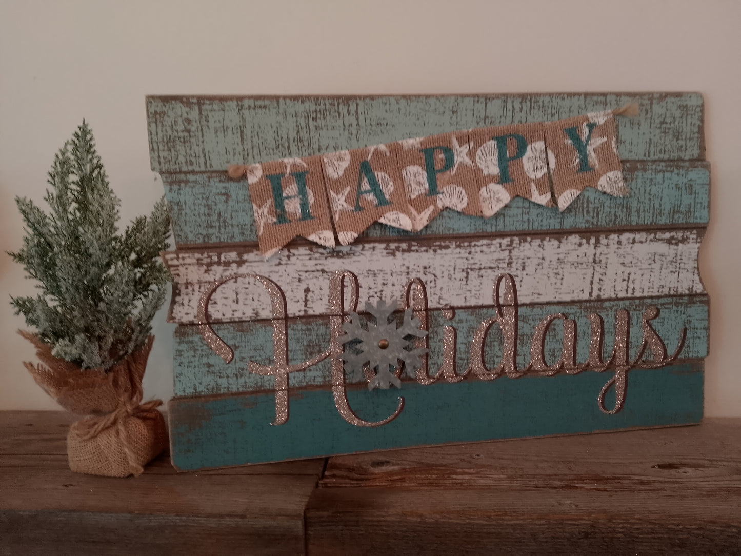 "Happy Holidays" Wooden Sign