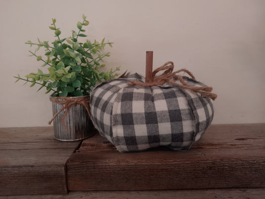 Grey Plaid Pumpkin