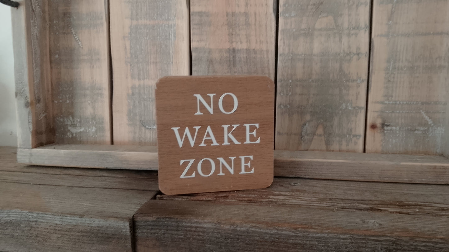 No wake zone sign